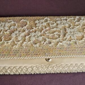 Vintage Ivory Colored Beaded Sequin Clutch Night Purse